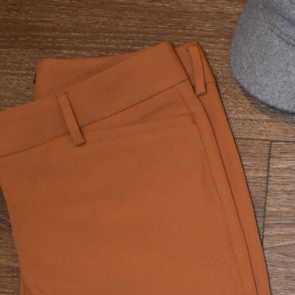 0 Short Express Mid Rise Columnist Boot Pant - Picture 3 of 7